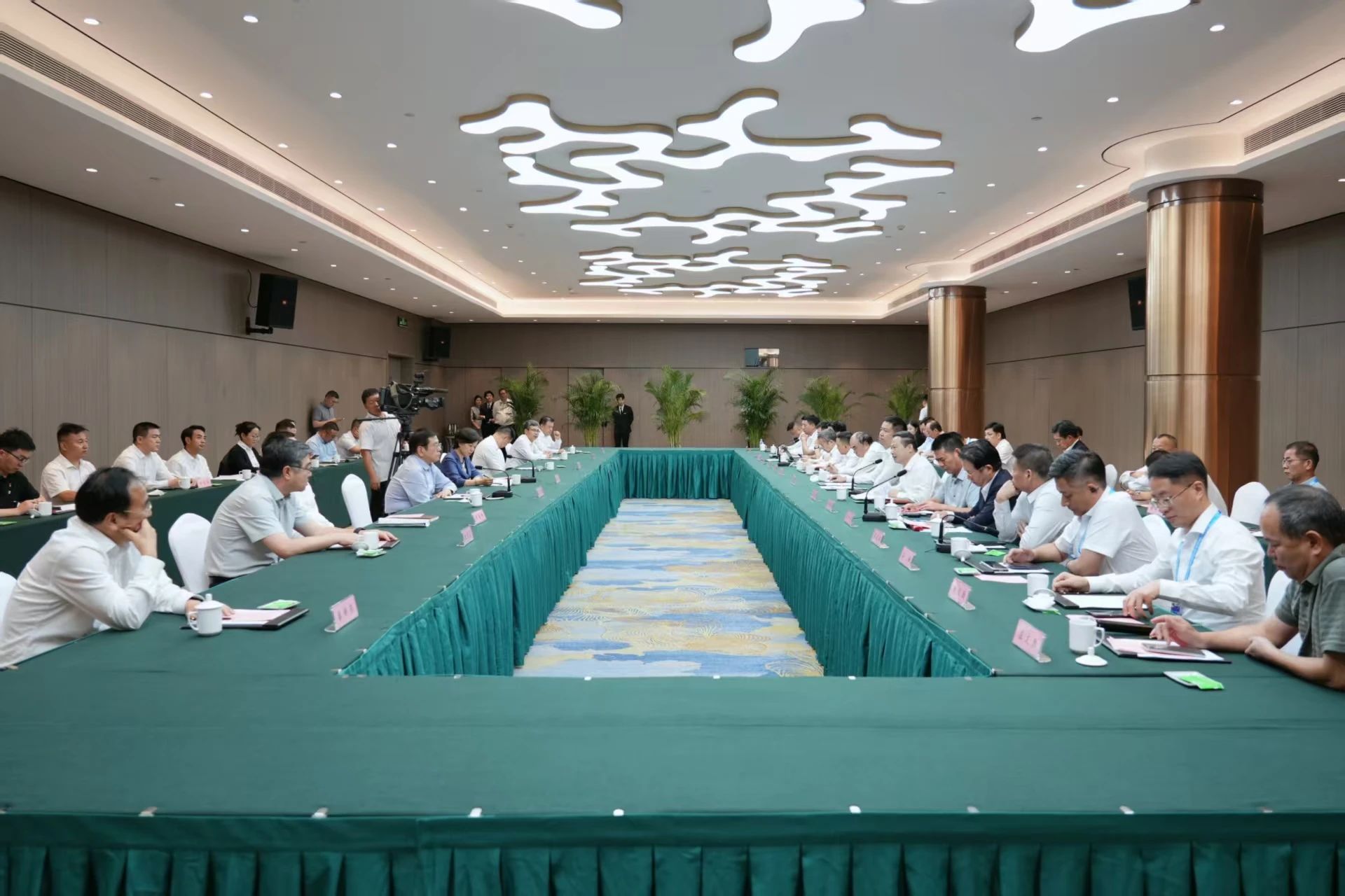 �Ƿ�����(�й���)-�ٷ���վ